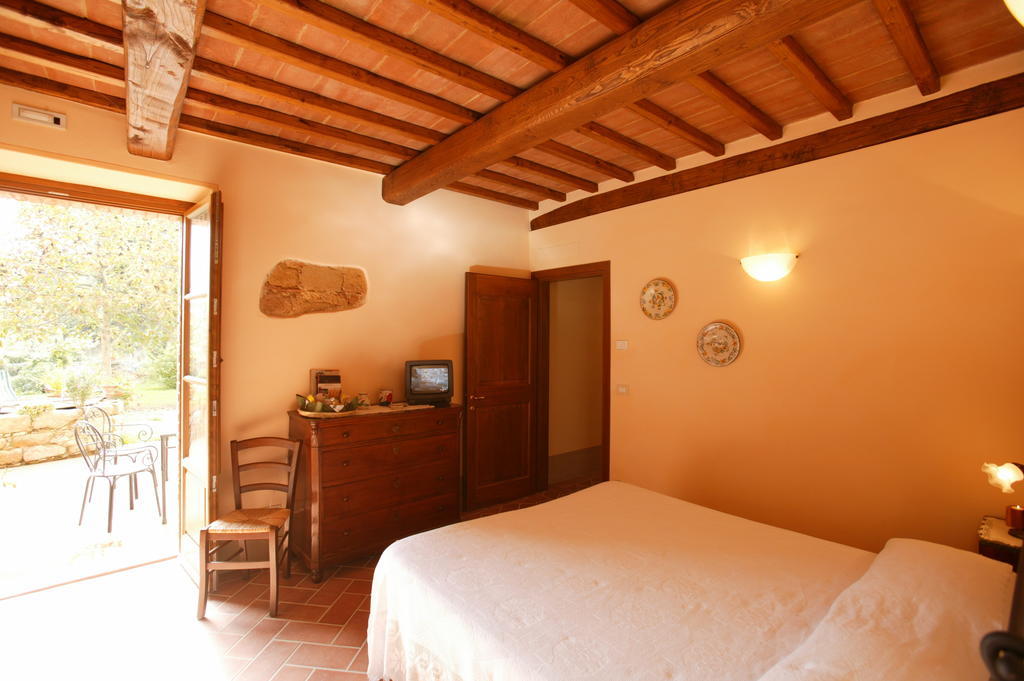 Agriturismo Podere San Gregorio Пиенца Номер фото